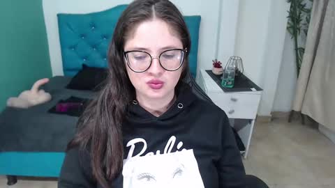 Snapshot of cristaladams6 chatting on January 8, 8:50 pm CristalAdams online show from January 8, 8:50 pm