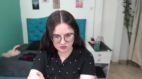 Snapshot of cristaladams6 chatting on January 10, 2:34 pm CristalAdams online show from January 10, 2:34 pm