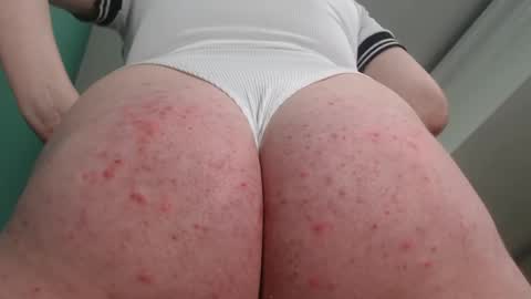 Snapshot of cristaladams6 chatting on January 17, 10:23 pm CristalAdams online show from January 17, 10:23 pm