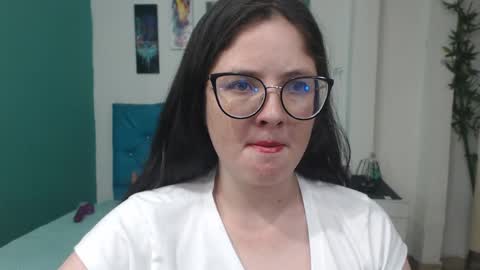 Snapshot of cristaladams6 chatting on February 10, 7:17 pm CristalAdams online show from February 10, 7:17 pm
