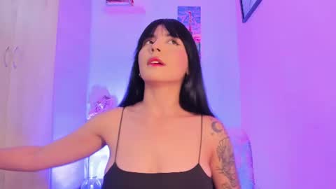 Cristal  online show from July 18, 2:05 am
