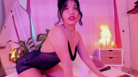 Snapshot of cristalhorny_69 chatting on July 22, 10:51 am Cristal online show from July 22, 10:51 am