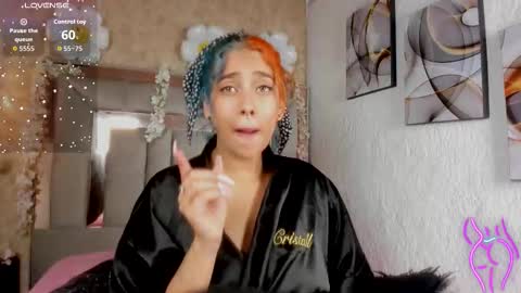 Snapshot of cristall_ravven chatting on December 16, 4:28 am online show from December 16, 4:28 am