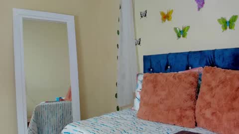 cristal walker online show from January 31, 4:06 pm