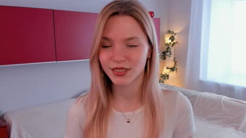 Cristas online show from March 24, 1:16 pm