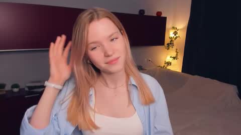 Cristas online show from March 27, 12:05 pm