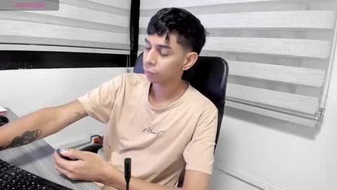 cristhian online show from September 25, 5:55 am