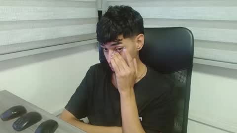 cristhian online show from September 27, 6:29 am