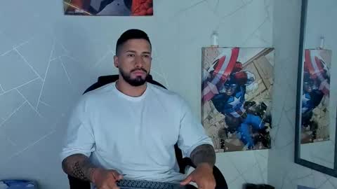 Snapshot of cristian_walker chatting on March 8, 1:03 pm cristian walker online show from March 8, 1:03 pm