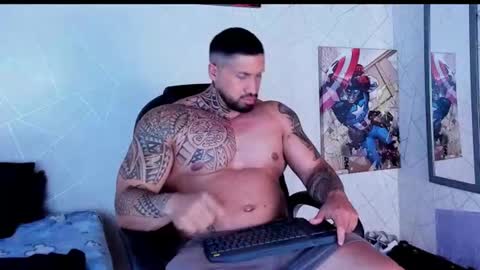 Snapshot of cristian_walker chatting on November 20, 1:55 pm cristian walker online show from November 20, 1:55 pm