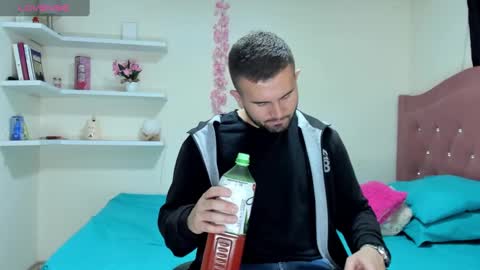cris online show from January 20, 1:07 am