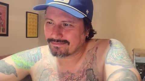Snapshot of cristianthelion chatting on May 5, 11:02 pm cristianthelion online show from May 5, 11:02 pm