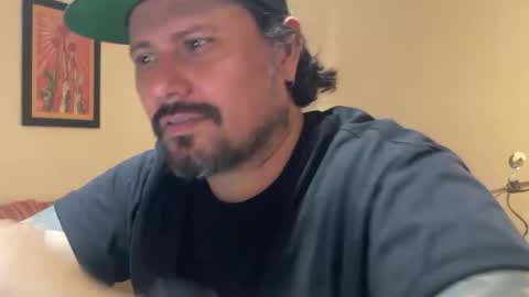 Snapshot of cristianthelion chatting on May 15, 10:28 pm cristianthelion online show from May 15, 10:28 pm