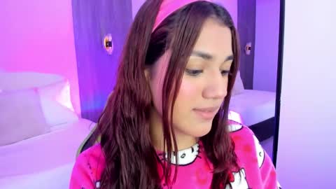 C R I S T I N online show from March 21, 6:11 pm