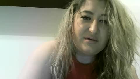 cristina20021991 online show from December 6, 9:24 pm