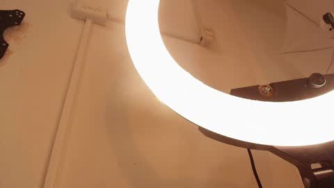 Cris  online show from April 12, 6:46 pm