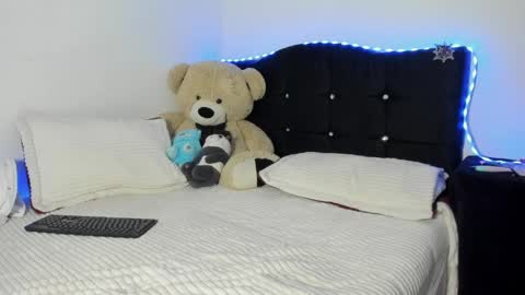 soycriss online show from April 12, 5:51 pm