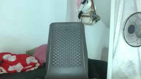 Snapshot of cristinamontiel74 chatting on May 14, 6:26 pm cristinamontiel74 online show from May 14, 6:26 pm