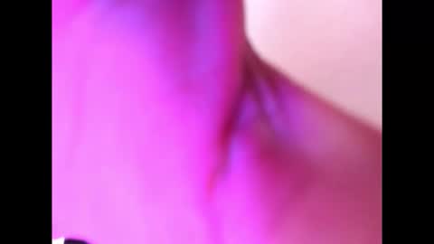 cristinasweet7 online show from April 11, 6:29 am