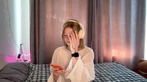 Marry online show from April 4, 2:25 pm