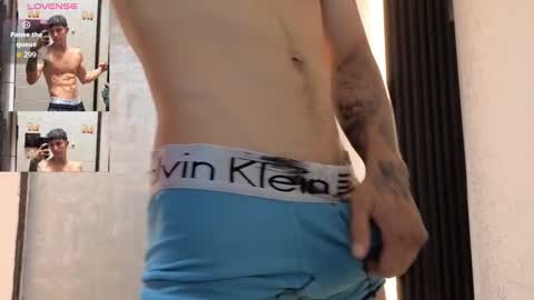 cristopher23  online show from September 12, 2:39 pm