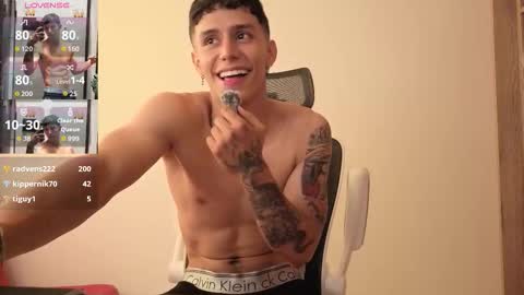 cristopher23  online show from September 21, 1:02 pm