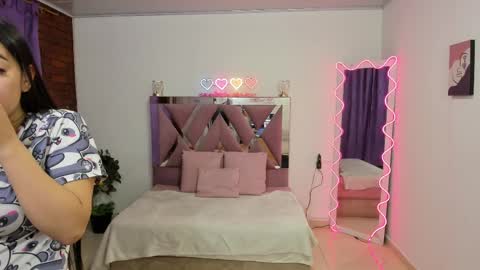 cristy_tay online show from April 11, 11:36 am