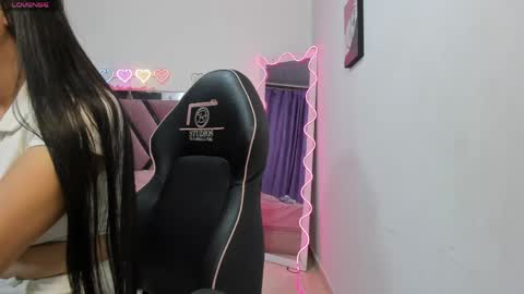 cristy_tay online show from June 3, 12:30 pm