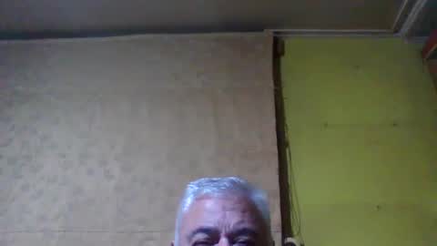 crmperez online show from October 11, 2:44 am