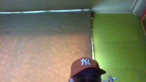 crmperez online show from October 12, 8:19 pm