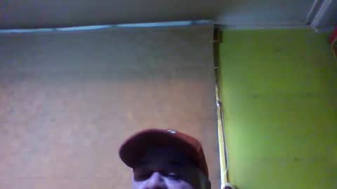 crmperez online show from October 31, 10:11 pm