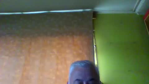 crmperez online show from November 24, 9:03 pm