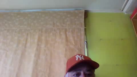 crmperez online show from January 5, 8:01 pm