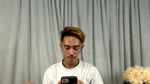 crocodale online show from March 15, 9:48 am