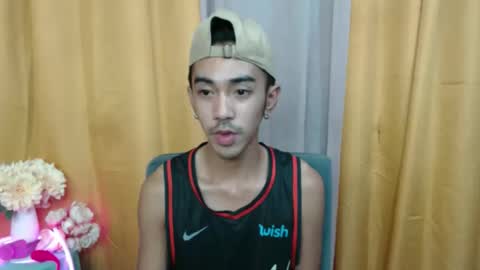 crocodale online show from April 1, 7:00 pm