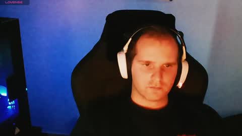 Anderson online show from December 11, 1:06 pm