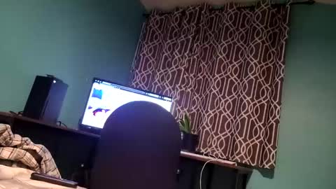 Snapshot of crooks4200 chatting on October 31, 2:45 am crooks4200 online show from October 31, 2:45 am