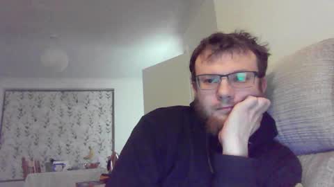 Snapshot of cropper4fun chatting on February 9, 8:34 pm Cropper online show from February 9, 8:34 pm