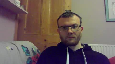 Snapshot of cropper4fun chatting on September 23, 7:17 pm Cropper online show from September 23, 7:17 pm