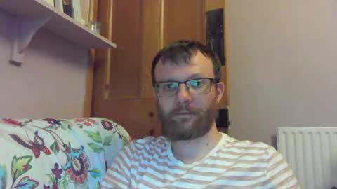 Snapshot of cropper4fun chatting on July 23, 8:29 pm Cropper online show from July 23, 8:29 pm