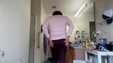 crossdressgod online show from January 11, 2:55 pm