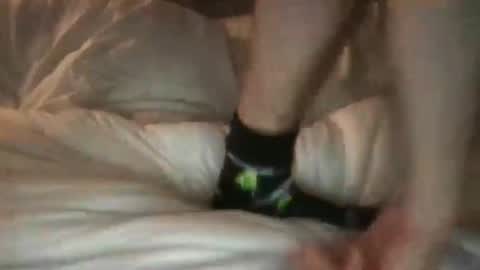 cruisingtwink10 online show from April 4, 4:33 am