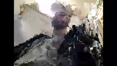 Snapshot of cruzman01 chatting on December 9, 2:56 am cruzman01 online show from December 9, 2:56 am