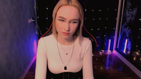 crybambi online show from February 24, 7:17 am