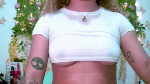 crysrus online show from March 18, 10:02 pm