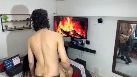 crystal5358 online show from December 15, 7:12 am