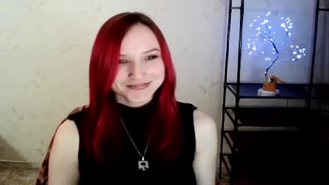 crystal_carnation online show from May 14, 7:31 pm