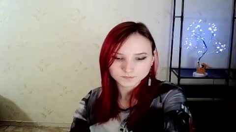 crystal_carnation online show from May 15, 9:22 pm