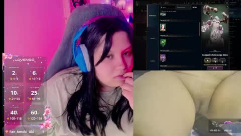 Snapshot of crystal_velvet01 chatting on December 17, 5:40 am crystal online show from December 17, 5:40 am