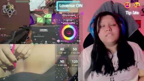 Snapshot of crystal_velvet01 chatting on January 21, 4:54 am crystal online show from January 21, 4:54 am